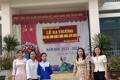 LỄ RA TRƯỜNG CHO HỌC SINH LỚP NĂM NIÊN KHÓA 2019-2024